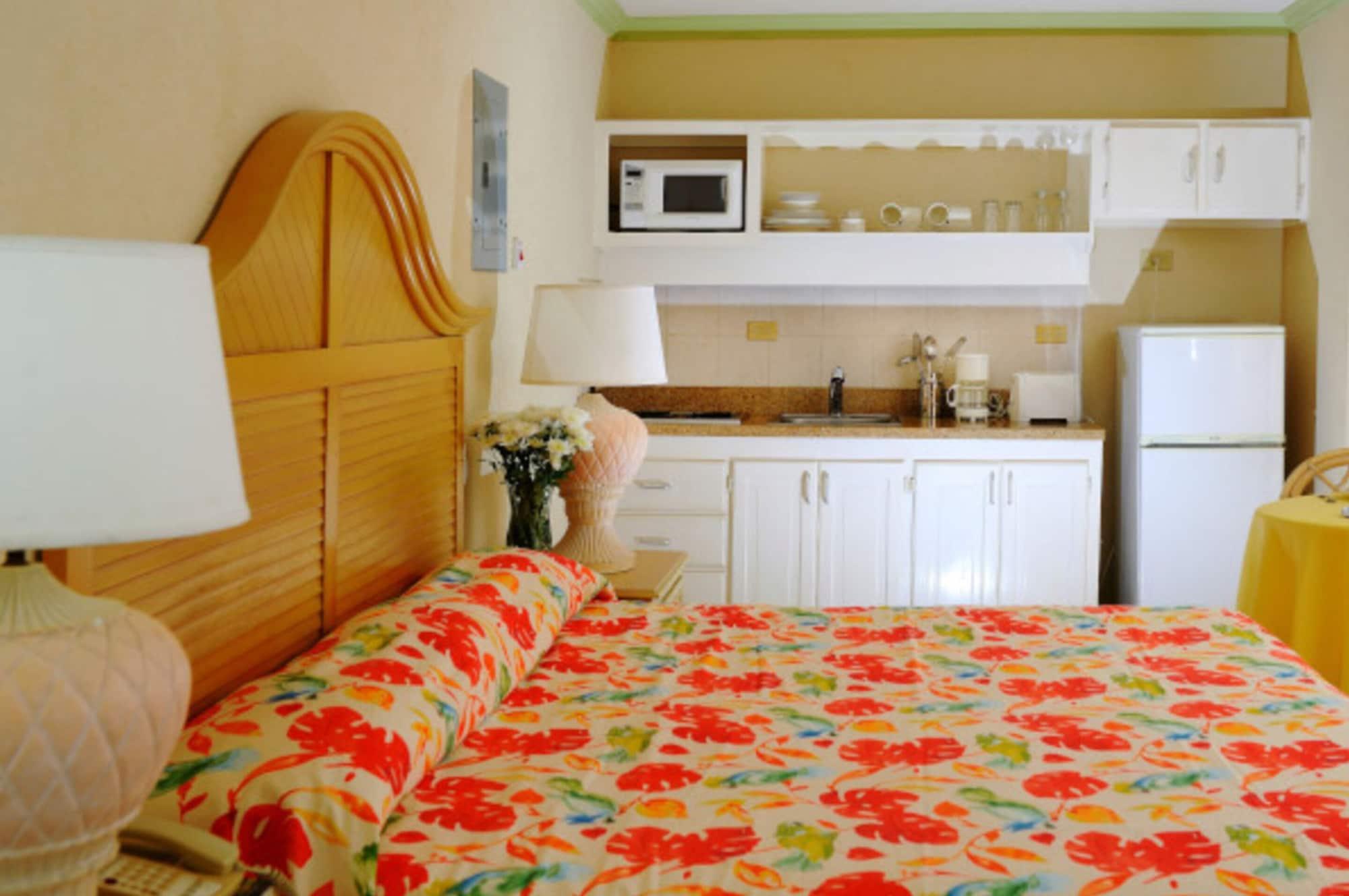 Golden Sands Hotel Крайст Чърч Екстериор снимка