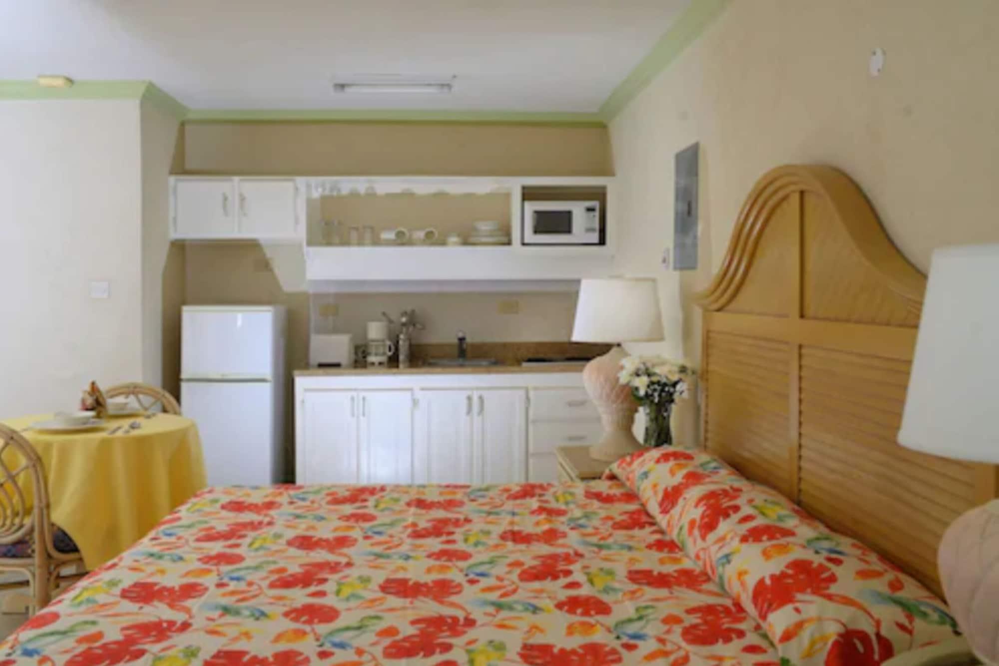 Golden Sands Hotel Крайст Чърч Екстериор снимка