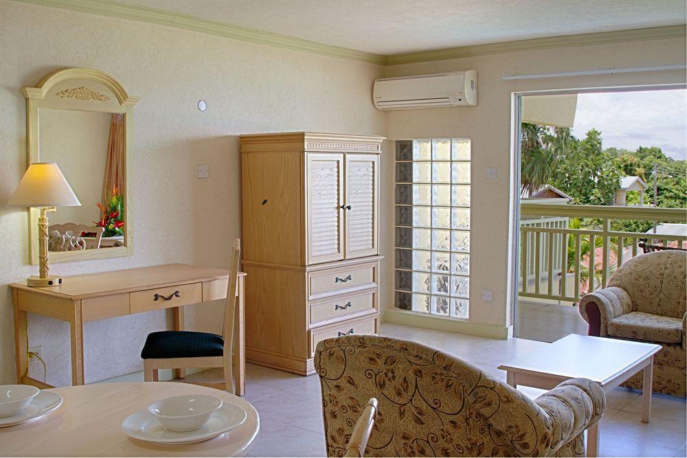 Golden Sands Hotel Крайст Чърч Екстериор снимка