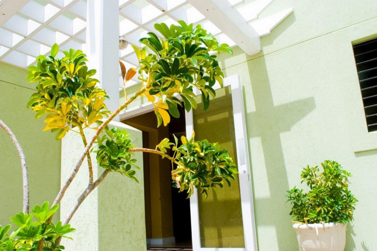 Golden Sands Hotel Крайст Чърч Екстериор снимка